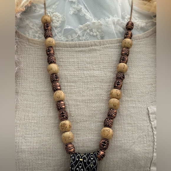 Upcycled Reworked Tie with Vintage Watch Steampunk Style - Picture 7 of 16